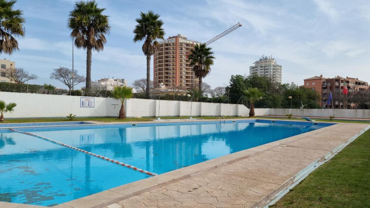 Sea Lovers Guest House Portimao Luaran gambar