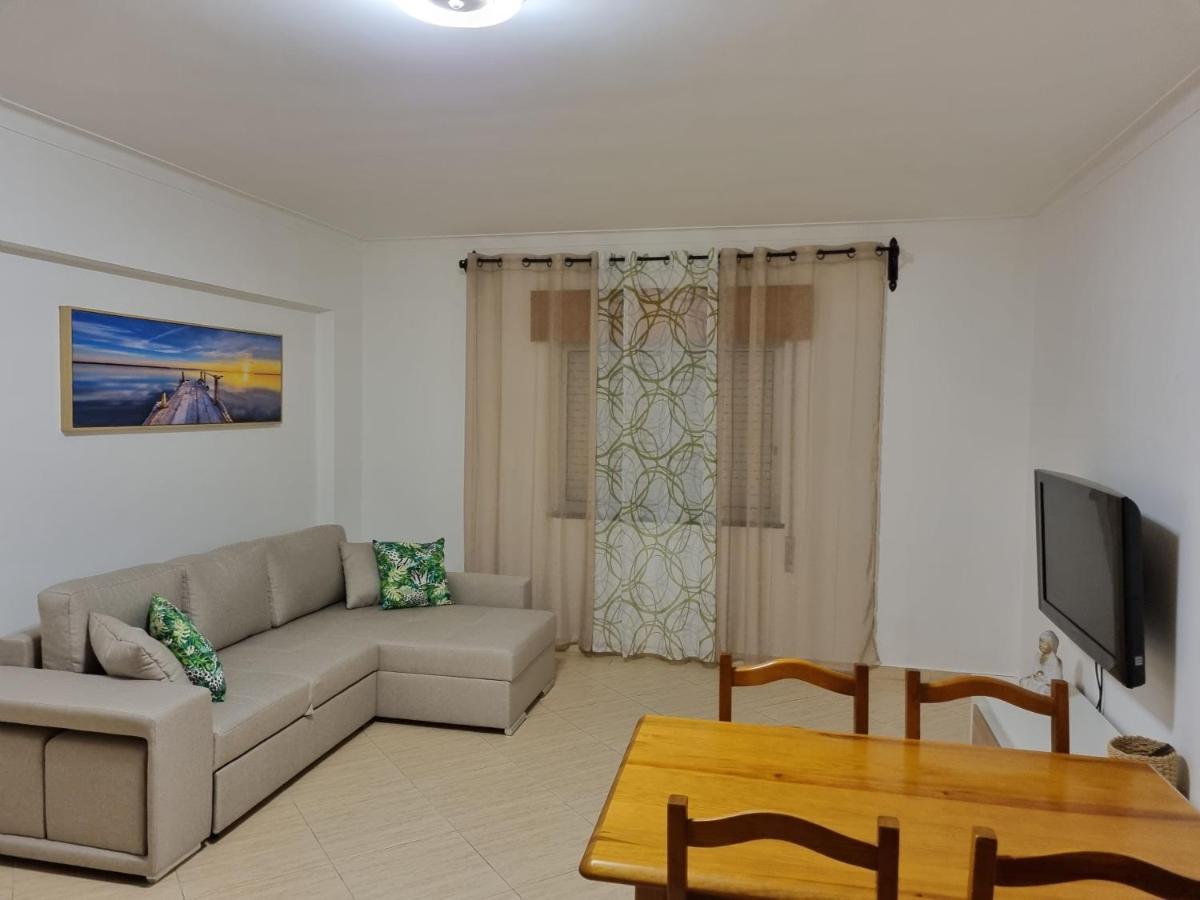 Sea Lovers Guest House Portimao Luaran gambar