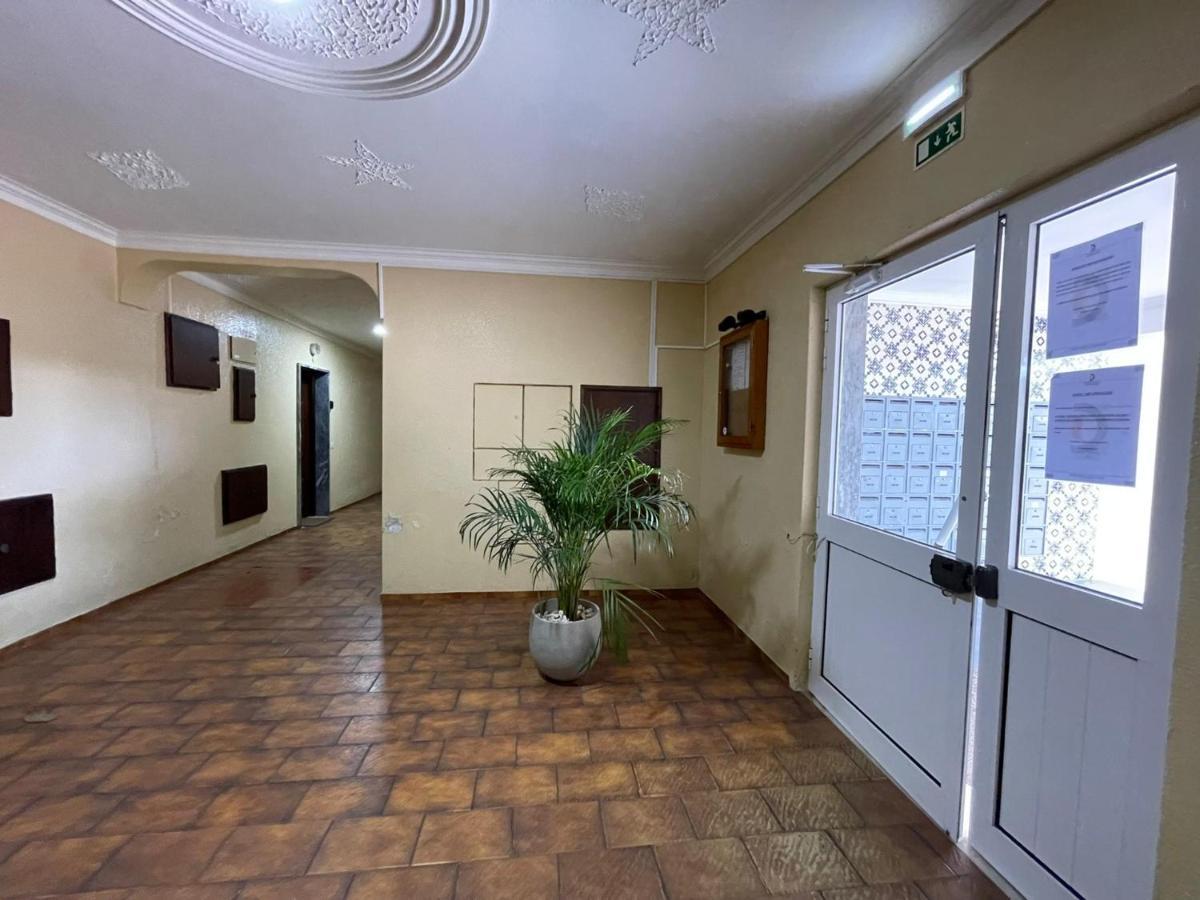 Sea Lovers Guest House Portimao Luaran gambar
